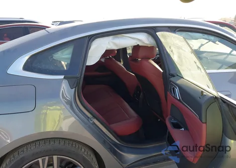 2023 BMW 430I Gran Coupe xDrive z USA, uszkodzony, nr VIN WBA73AV07PFN92022